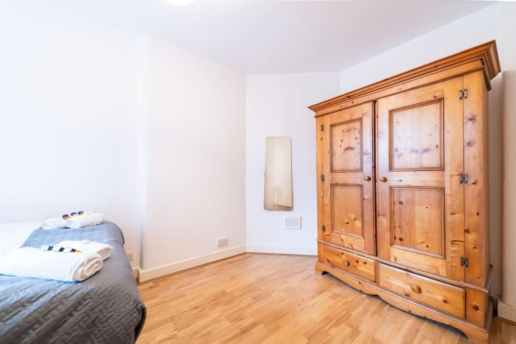 Beautiful One Bedroom Flat In Tavistock Place London Exterior photo